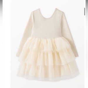 Hanna Andersson Cream Tulle Dress* size is 6/7